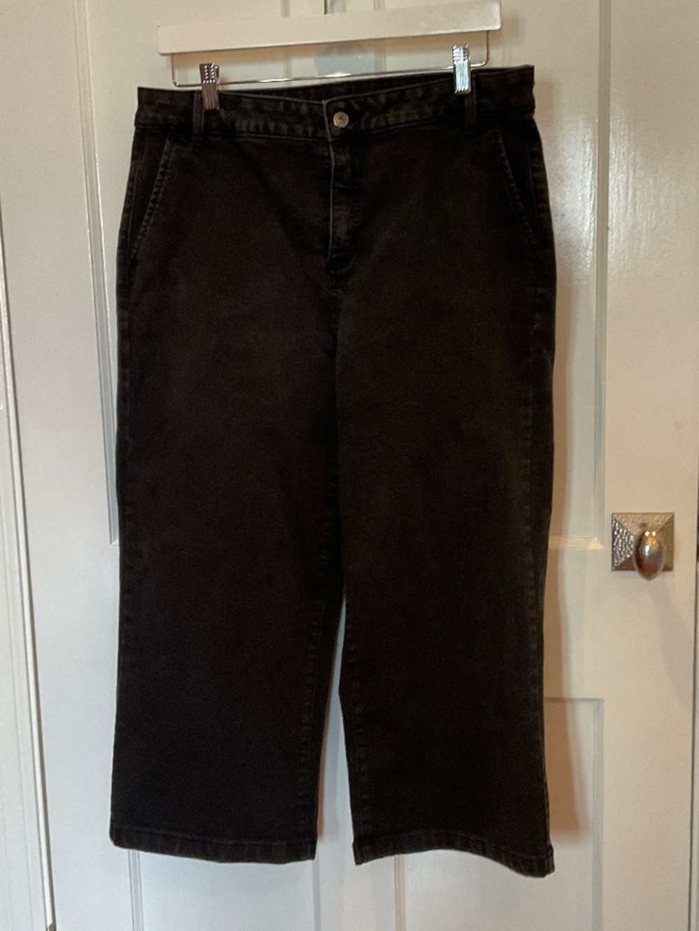 Women’s faded black jeans by Style & Co, 16p wide leg crop jeans,